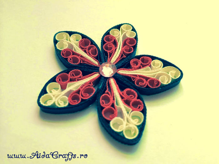 IMG_1064 - Quilling - Tutorial 10 - Floare Regala - AidaCrafts