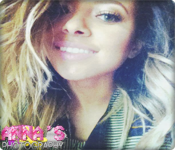 ● Singura . -incerc sa zbor , fac pe spiderman- Sunt spidermaaan