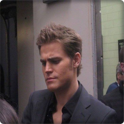 » . nu te barfeam, imbraca-te-as in aur !#klaus cmz?:*#hayley