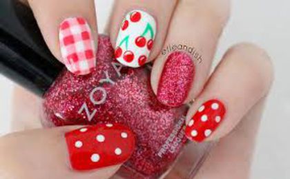 descărcare - Cherry Picnic Nails