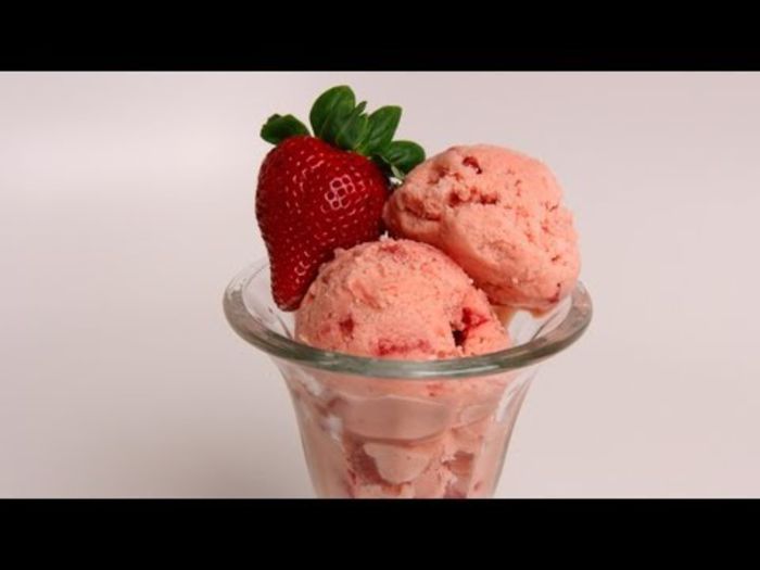 0 - Homemade Strawberry Ice Cream