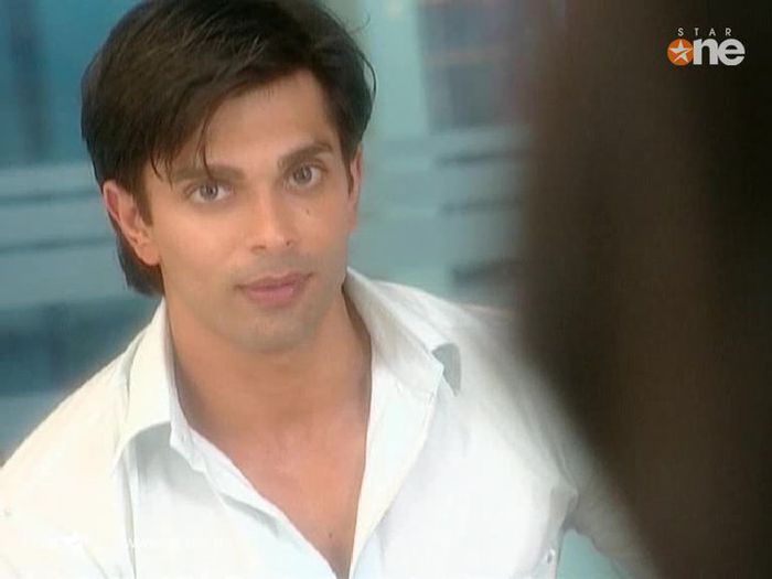 Putem ramane in seara asta aici??