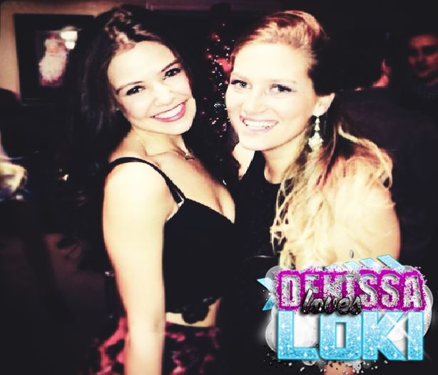 ┊deɴιι┊back . ;3 mai trăiţi ?