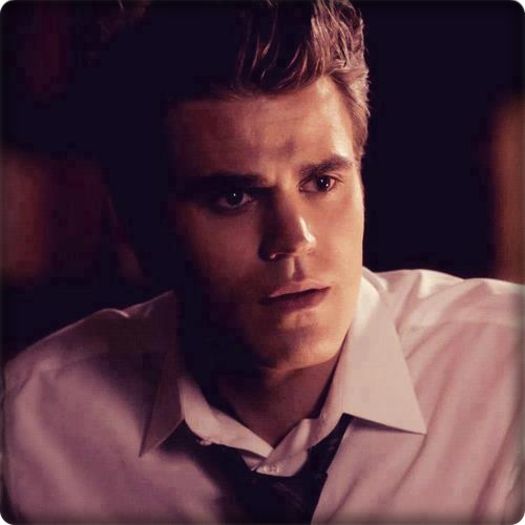 Atunci, cand spuneai ca eu sunt cu Elijah acum ceva zile, tu stii ca *click; insemna ca sunt mama ta viitrega?:o . =)) ma rog las-oo sa, am niste teorii ale mele, e de la whiskey ora tarzie:))
