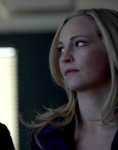 ᵔᴥᵔ -- Mbine... :) *se şterge pe faţă*#klaus Şi eu #hayley - here - episode 20 - done