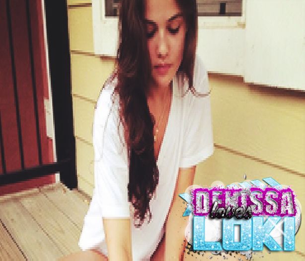 ┊deɴιι┊¤se uită la ei¤ să ştii că nu mă interesează p;la lui . =))) #Caro