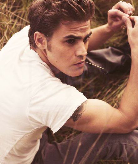  - x-The charming Paul Wesley