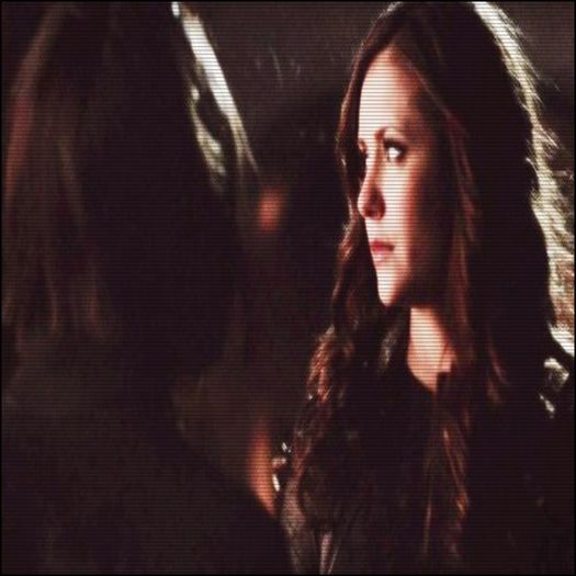 ♡❧`⇒.; -intră în casă și dă cu o minge într-un perete- cineva ? - here - episode 21 - done