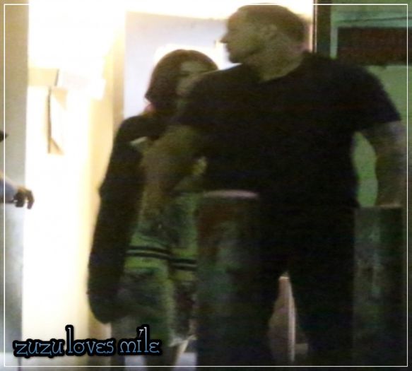  - x - SG - 20-06-14 - Saindo do restaurante Mastros com Justin Bieber LA - Jelenaisback