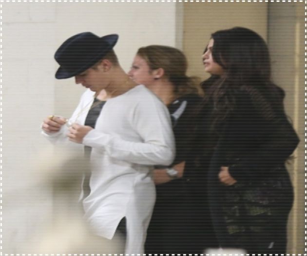 normal_09~153 - xX_Leaving Arclight Cinema with Justin in LA