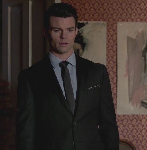 *alearga cu viteza de vampir prin camera* Asea, sa fac aer aici=)) - here - episode 21 - done