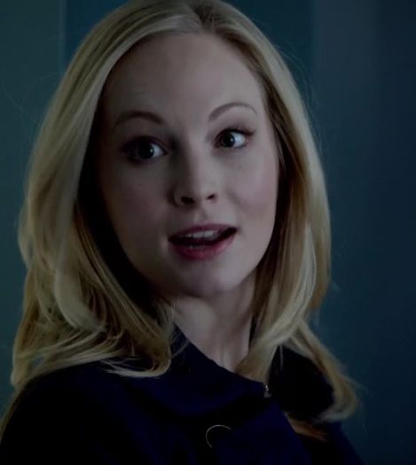 ᵔᴥᵔ -- Mulţam baftă şi ţie. Eu stau mănânc :)) #Hayley Hei Davina. - here - episode 21 - done