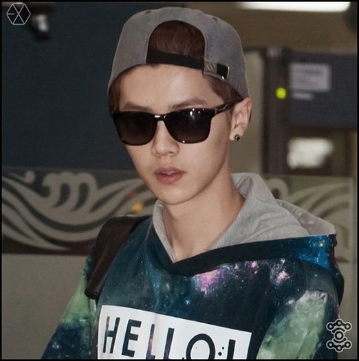 140414 Luhan @ Haneda to Gimpo Airport.20 - exo - 140414 Luhan - Haneda to Gimpo Airport