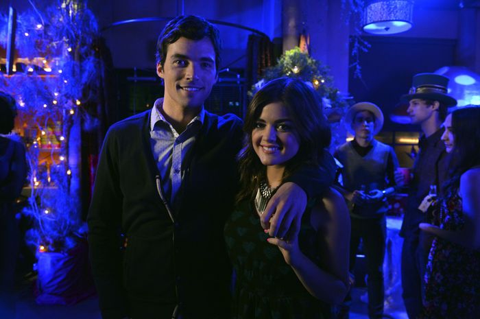 LucyHale_13-Lucy-Hale-fIan-Harding-en-un-cumple-extravagante-a23618f8-07d9-1030-a6a8-0019b9d5c8df