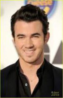 kevin jonas - ce credeti