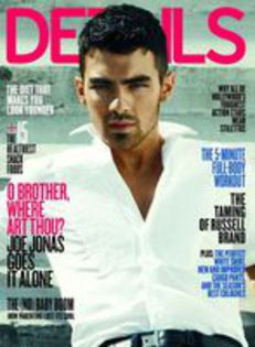 92835465_SZQKJWW - joe jonas