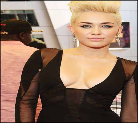 day 453 . - imperfections equal beauty