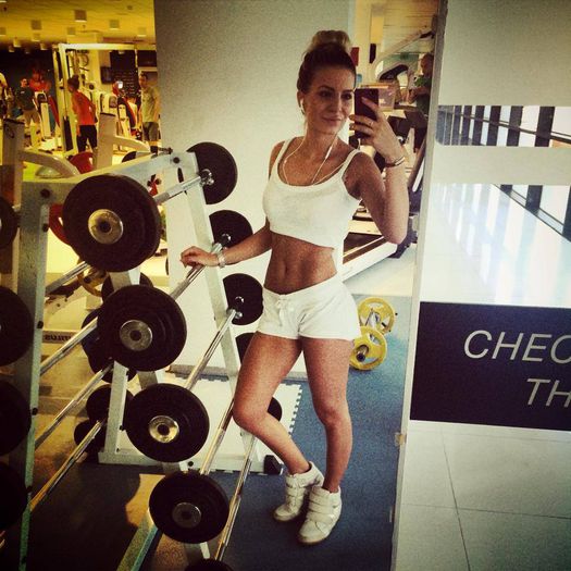 10423947_1463803110528020_193466126652589686_n - Ana Baniciu