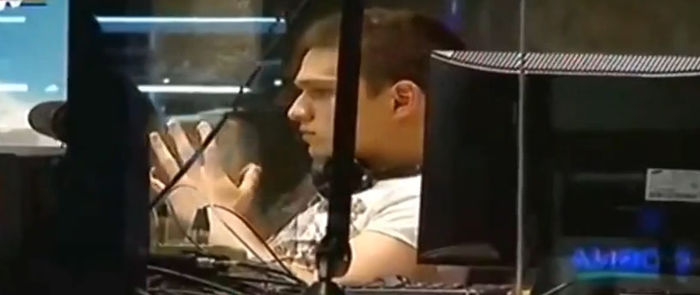 bandicam 2014-06-27 23-44-37-352