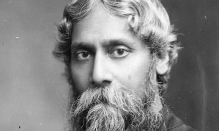 Rabindranath Tagore; Primul asiatic laureat al Premiul Nobel (1913) .
