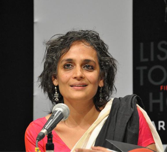 Arundhati Roy - Literatura indiana
