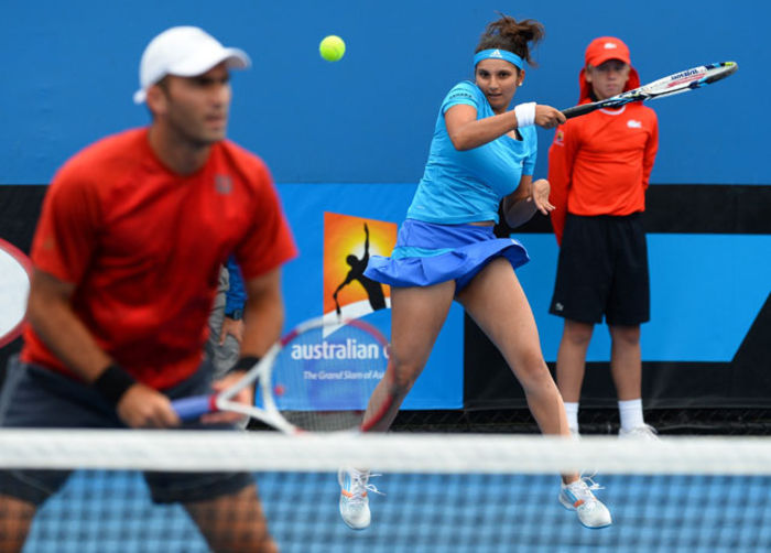 Sania Mirza; Jucatoare de tenis .
