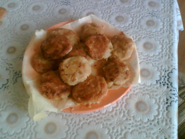Chiftelute din cartofi (Aloo ki tikki) - Bucatarie