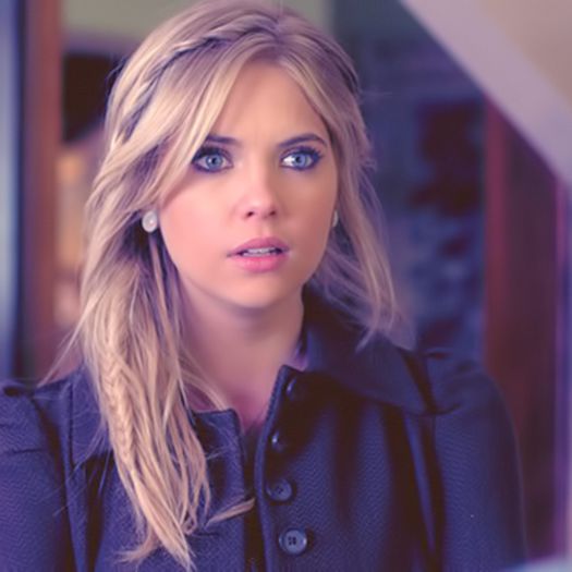 Ashley Benson: 8 - Nu prea stiu nimic desprea inafara ca este actrita. - 02 - Parerea mea