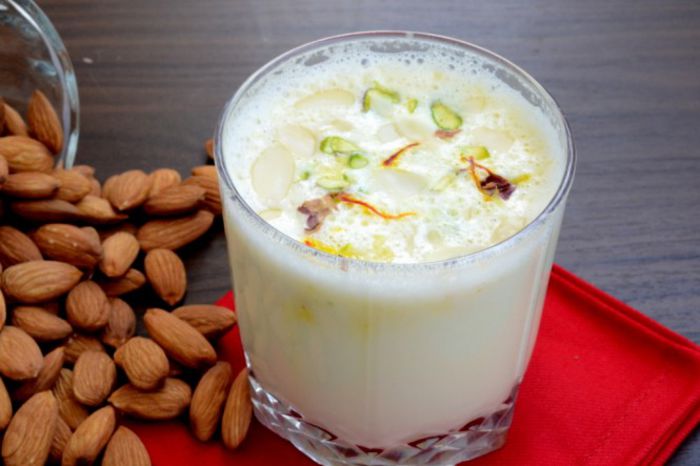 Badam Milk (Lapte cu sofran si caju) - Bauturi
