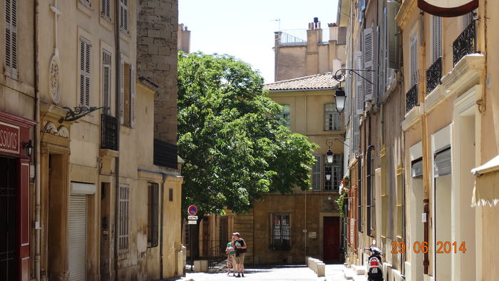 050 - Aix-en-Provence