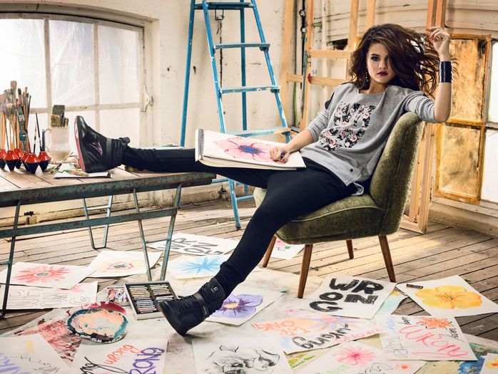 selena-gomez-adidas-neo-colectia_primavara-vara-2014-8