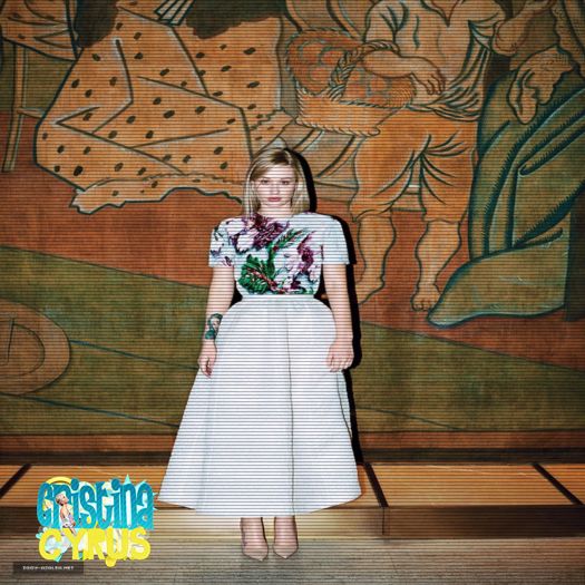 ♡ cσνєη ♡ nuu, nu mă scapă :))) am făcut în apă =)))))))))))