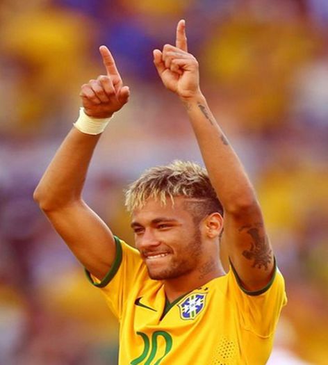 ɳҽყɱαɾ | *alearga pe malul marii in c;;ru gol* MA SIMT LIBEEEER!!!