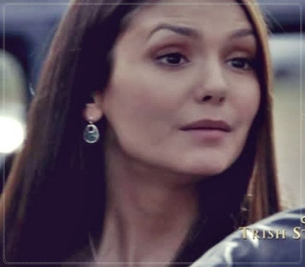 》Bine! Esti foarte credincios asa ca roaga-te pentru mine;) =)) click; *ia o geanta veche de sub canapea in care pune un borcan=)))) gol pe care sa-l umple cu apa cand va gasi o sursa termala=)), hanoracul si o sfoara* Gata! -.- ;)
