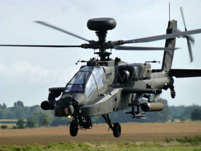 AH-64D (Apache) - Elicoptere  militare