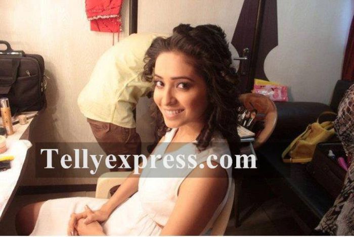  - Asha Negi 6