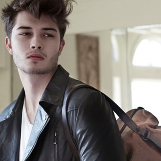 baiatii: 10 - Sunt fata deci imi plac baietii. :***