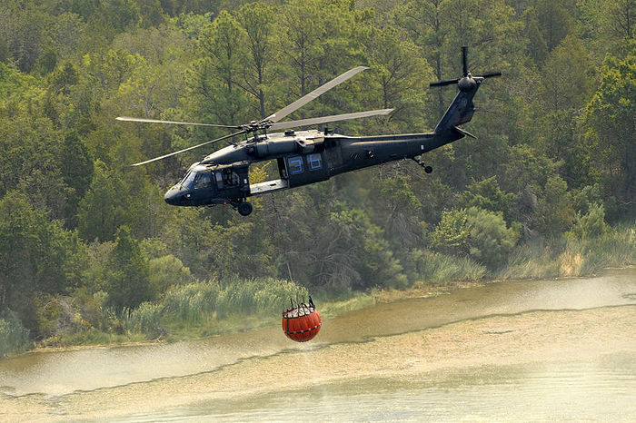 CH-46 (Black Hawk )