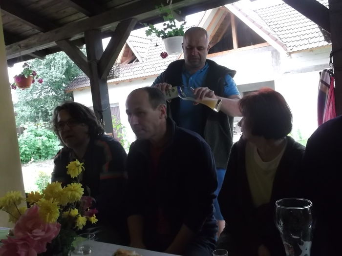 SA CURGA  "LICORURILE " - FERMA ANDRE  SI  NIK PUIUT