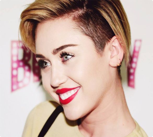 day 474 - own AwfulimportantLovaticxr ; - imperfections equal beauty