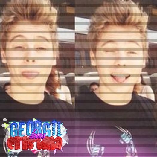 ♡̶S̶α̶ɗ̶ι̶ѕ̶т̶ι̶c̶Ɲ̶ι̶g̶н̶т ; My bff de aproape 2 ani, best 2 ani :)) vrei să fii nevasta mea? x :))