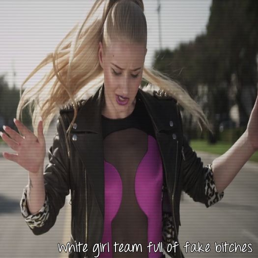 ♡ cσνєη ♡ *prinde căluți de mare și îi bagă în su;tien* n-ai văzut nimic :)))