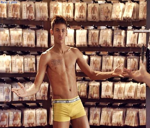 ɳҽყɱαɾ | fa-i respiratie bot la bot,omg rpd:o #katic :)) *iese din apa CL*; *si se uita pe acolo* ce vulcan interesant;-?
