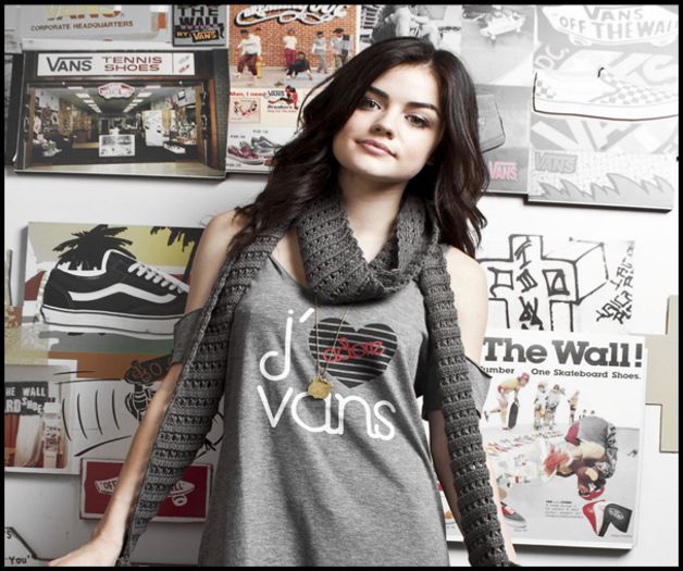 .•*´♥`*•. *merge in continare* Parca sunt din ce in ce mai uzi peretii,oare dc?