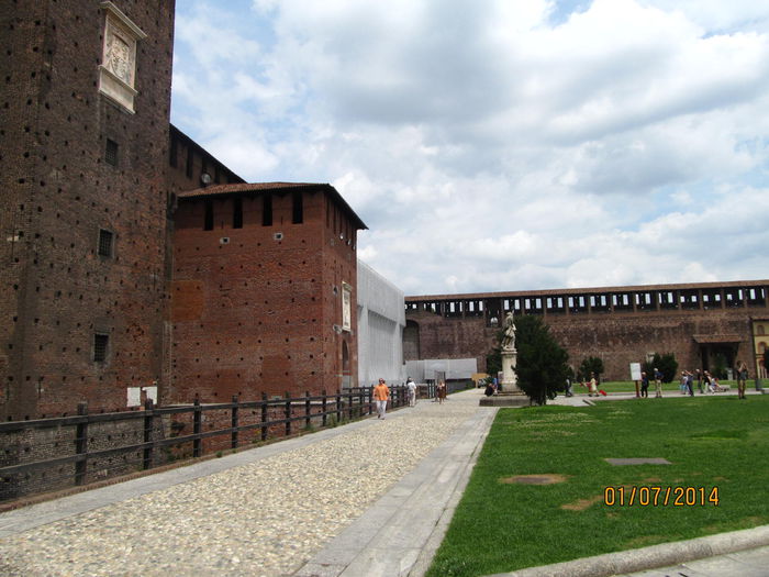 IMG_6527 - la pas prin Milano