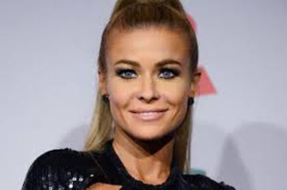 descărcare (4) - Carmen Electra