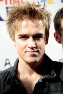 descărcare (3) - Tom Fletcher