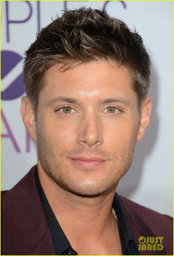 jared-padalecki-jensen-ackles-peoples-choice-awards-2013-02
