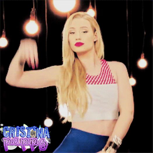 ♡ cσνєη ♡ of, of :)))) nu te mai râni singur :))) *îl mângâie pe cap, ia un fruct și mușcă din el*