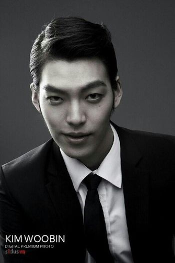 549347_530991150278669_385469097_n - Kim Woo-bin